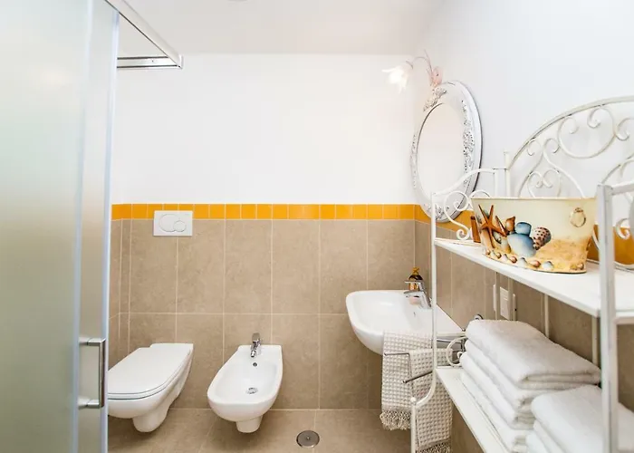 בית נופש Casa Velia מונופולי